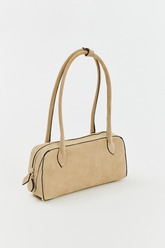 Kabelka z pískovce ve tvaru bagety